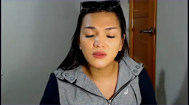 Snapshot of WONDERWOMAN2023 chatting on February 24, 5:22 am WONDERWOMAN2023 online show from February 24, 5:22 am