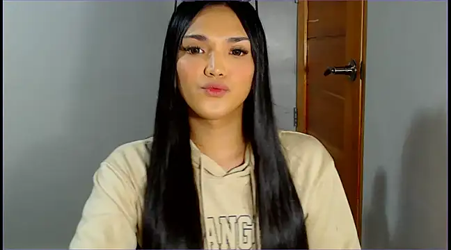 Snapshot of WONDERWOMAN2023 chatting on March 16, 12:44 pm WONDERWOMAN2023 online show from March 16, 12:44 pm