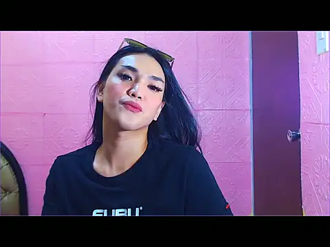 Snapshot of WONDERWOMAN2023 chatting on October 30, 11:27 pm WONDERWOMAN2023 online show from October 30, 11:27 pm