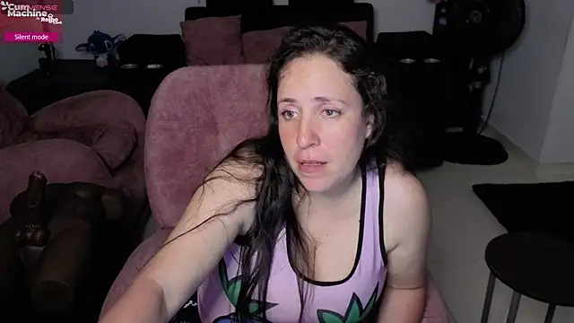 valery adams1 online show from October 6, 4:32 am