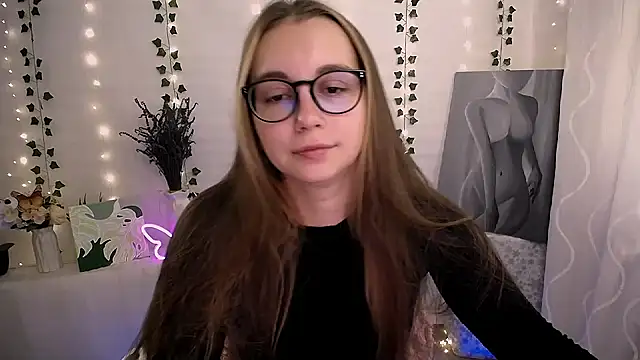 SweetPrincess  online show from September 26, 5:33 am