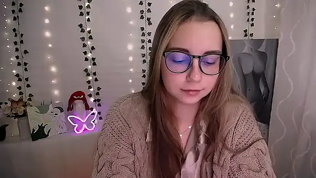 SweetPrincess  online show from October 4, 5:49 am