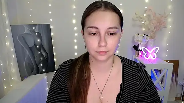 SweetPrincess  online show from June 13, 5:27 am