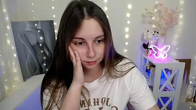 SweetPrincess  online show from June 16, 5:32 am