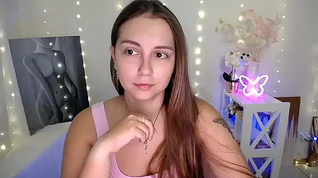 SweetPrincess  online show from July 23, 5:38 am