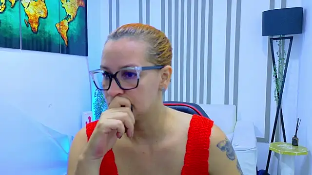 Britney taylor  online show from October 30, 10:21 pm