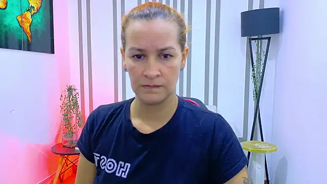 Britney taylor  online show from November 5, 10:21 pm