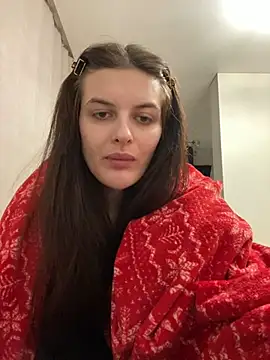 little belucci online show from December 6, 2:17 pm