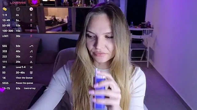  alleyesonme  online show from November 14, 4:38 pm