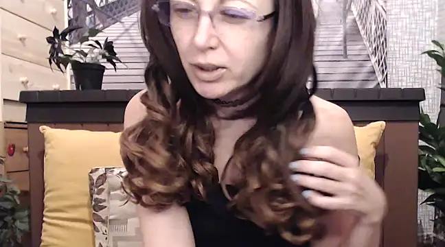 Snapshot of lilianleight chatting on January 12, 7:31 pm lilianleight online show from January 12, 7:31 pm