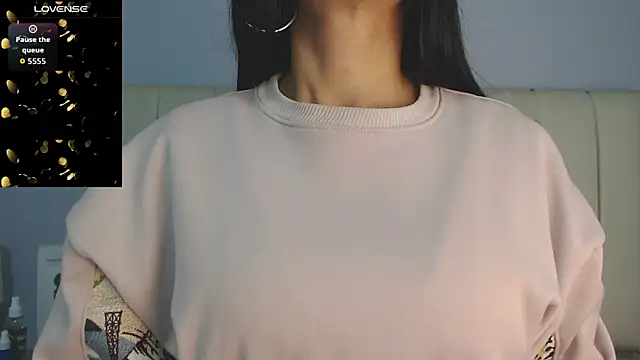 Snapshot of amy_le01 chatting on July 20, 1:57 pm amy le01 online show from July 20, 1:57 pm