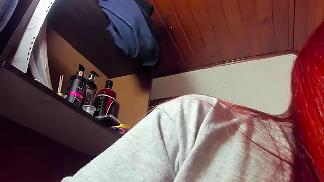 Hannaa32 online show from March 1, 7:59 pm