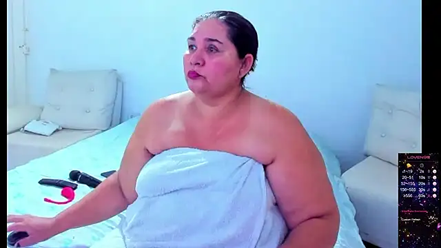 BBW Michelle online show from May 1, 2:05 am