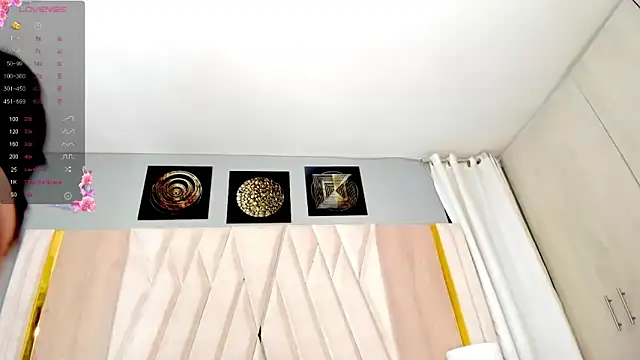 hottstuffx69 online show from March 1, 5:52 am