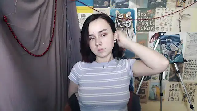 VeryVeryVeryShy  online show from January 4, 9:54 am