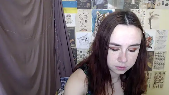 VeryVeryVeryShy  online show from November 19, 6:24 am