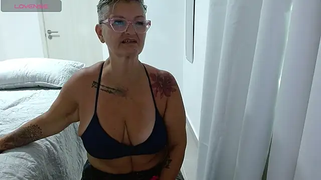 bety-cum2 online show from May 15, 2:13 pm