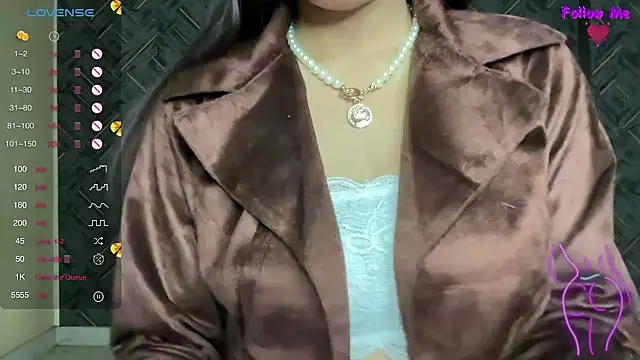 Snapshot of Your__alcoholic1 chatting on December 27, 9:32 pm Your alcoholic1 online show from December 27, 9:32 pm