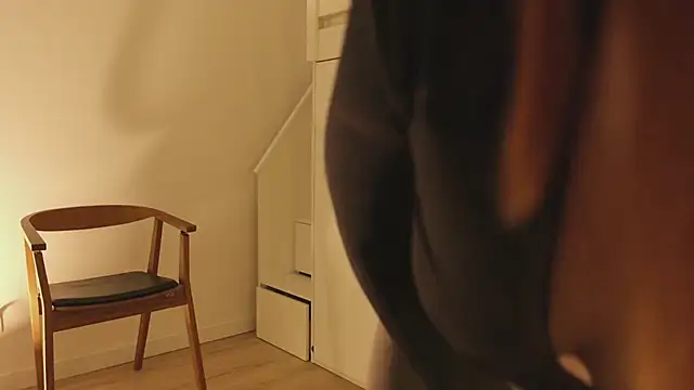 Snapshot of hee_jeen chatting on December 15, 1:54 pm hee jeen online show from December 15, 1:54 pm