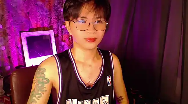 Sexy Handsome Drex online show from December 10, 1:00 pm