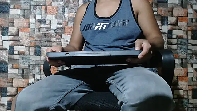 Snapshot of sexatlexx chatting on September 20, 3:18 am sexatlexx online show from September 20, 3:18 am