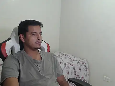 kylian 07 online show from March 13, 2:07 am