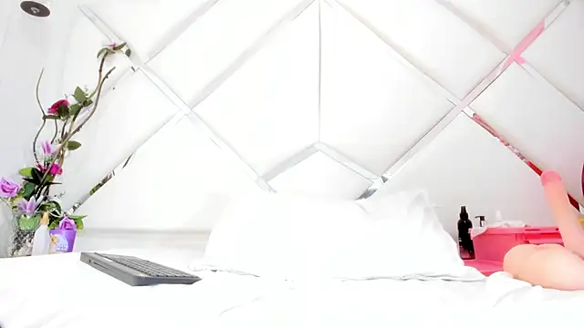 Snapshot of AgathaPember chatting on March 3, 9:37 pm AgathaPember online show from March 3, 9:37 pm