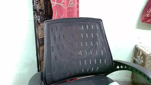 Snapshot of sweet-alia chatting on November 14, 2:05 pm sweet-alia online show from November 14, 2:05 pm