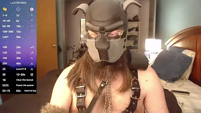 kinkywolf429 online show from February 25, 10:18 pm