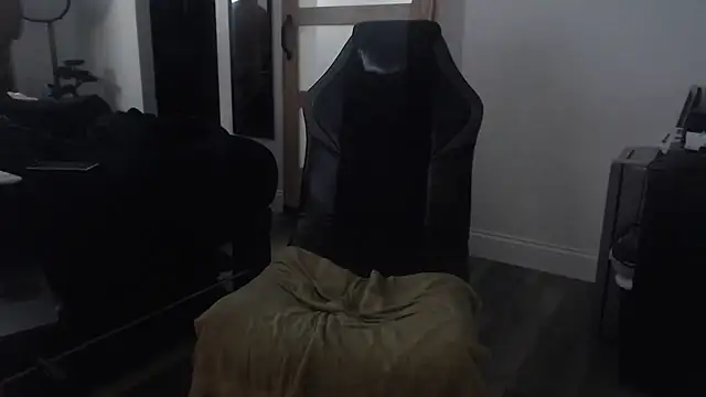 inc25cbxh online show from September 12, 8:31 pm