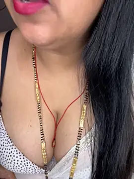 Snapshot of Zoya_Varma004 chatting on October 26, 9:48 am Zoya Varma004 online show from October 26, 9:48 am