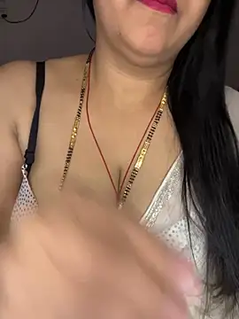 Snapshot of Zoya_Varma004 chatting on October 28, 5:22 am Zoya Varma004 online show from October 28, 5:22 am