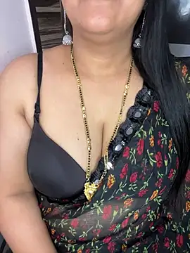 Zoya Varma004 online show from March 2, 7:15 am