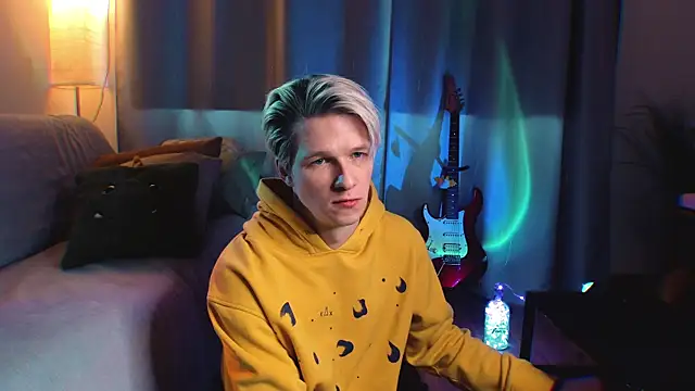 Breston Sweet online show from January 11, 8:30 am