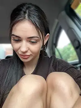 Snapshot of PrincessaHill_ chatting on October 1, 7:36 am PrincessaHill online show from October 1, 7:36 am