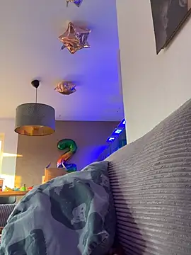 newMichelle online show from March 4, 7:14 am