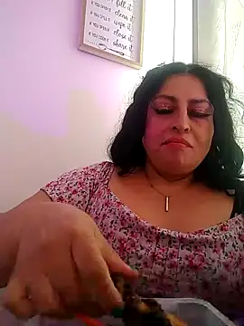 Snapshot of Keyla01_ chatting on March 14, 6:39 pm Keyla01 online show from March 14, 6:39 pm