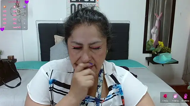 Snapshot of Keyla01_ chatting on October 20, 6:41 pm Keyla01 online show from October 20, 6:41 pm