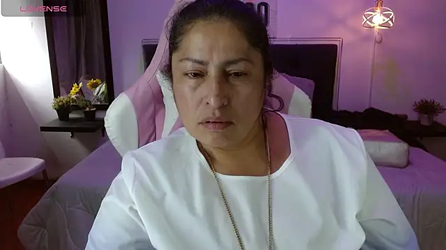 Snapshot of Keyla01_ chatting on October 27, 6:34 pm Keyla01 online show from October 27, 6:34 pm