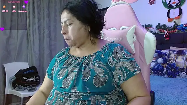 Snapshot of Keyla01_ chatting on November 14, 11:53 am Keyla01 online show from November 14, 11:53 am