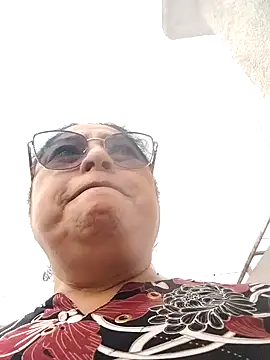 Snapshot of Keyla01_ chatting on November 19, 11:43 am Keyla01 online show from November 19, 11:43 am