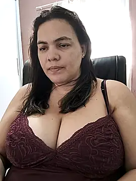 pretty architect online show from November 7, 4:07 pm