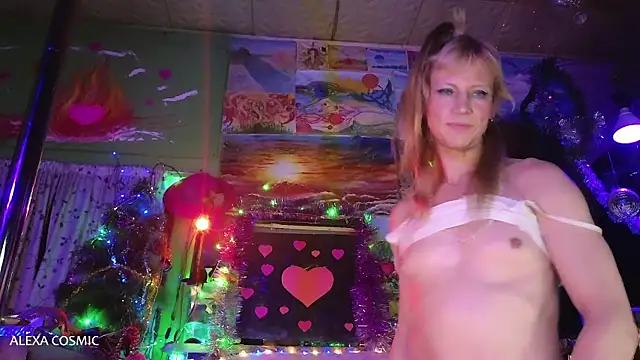 Snapshot of Alexa_Cosmic chatting on December 27, 8:18 pm Alexa Cosmic online show from December 27, 8:18 pm