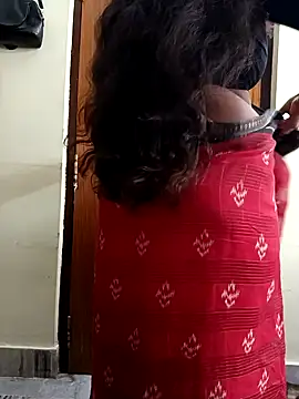 Snapshot of yoursana- chatting on January 7, 4:08 am yoursana- online show from January 7, 4:08 am