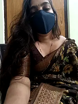 Snapshot of yoursana- chatting on January 15, 3:39 pm yoursana- online show from January 15, 3:39 pm