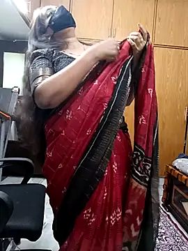 Snapshot of yoursana- chatting on February 16, 3:27 pm yoursana- online show from February 16, 3:27 pm