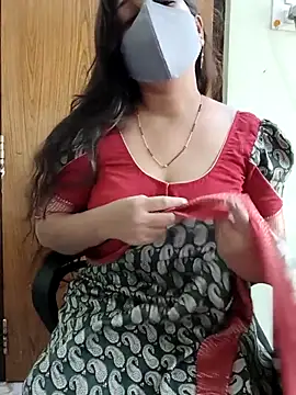 Snapshot of yoursana- chatting on October 9, 4:32 am yoursana- online show from October 9, 4:32 am