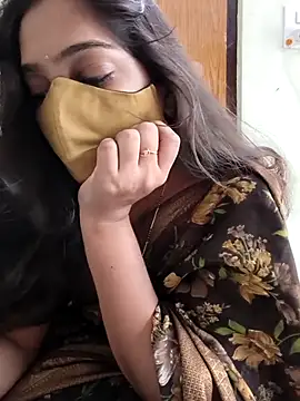 Snapshot of yoursana- chatting on October 10, 5:06 am yoursana- online show from October 10, 5:06 am