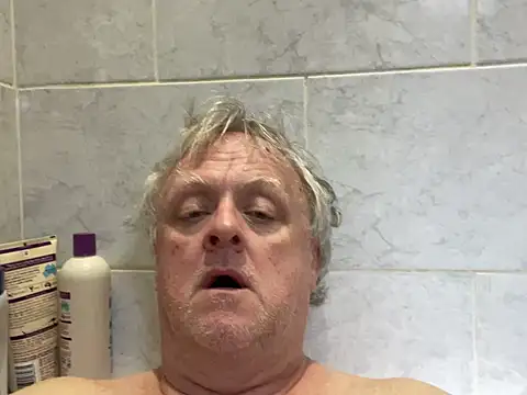 Snapshot of bigbadjon69 chatting on March 22, 1:30 pm bigbadjon69 online show from March 22, 1:30 pm