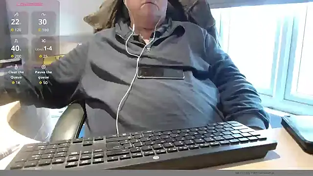 Snapshot of bigbadjon69 chatting on December 2, 2:45 pm bigbadjon69 online show from December 2, 2:45 pm